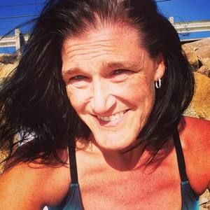 Meet your Posher, Ellen